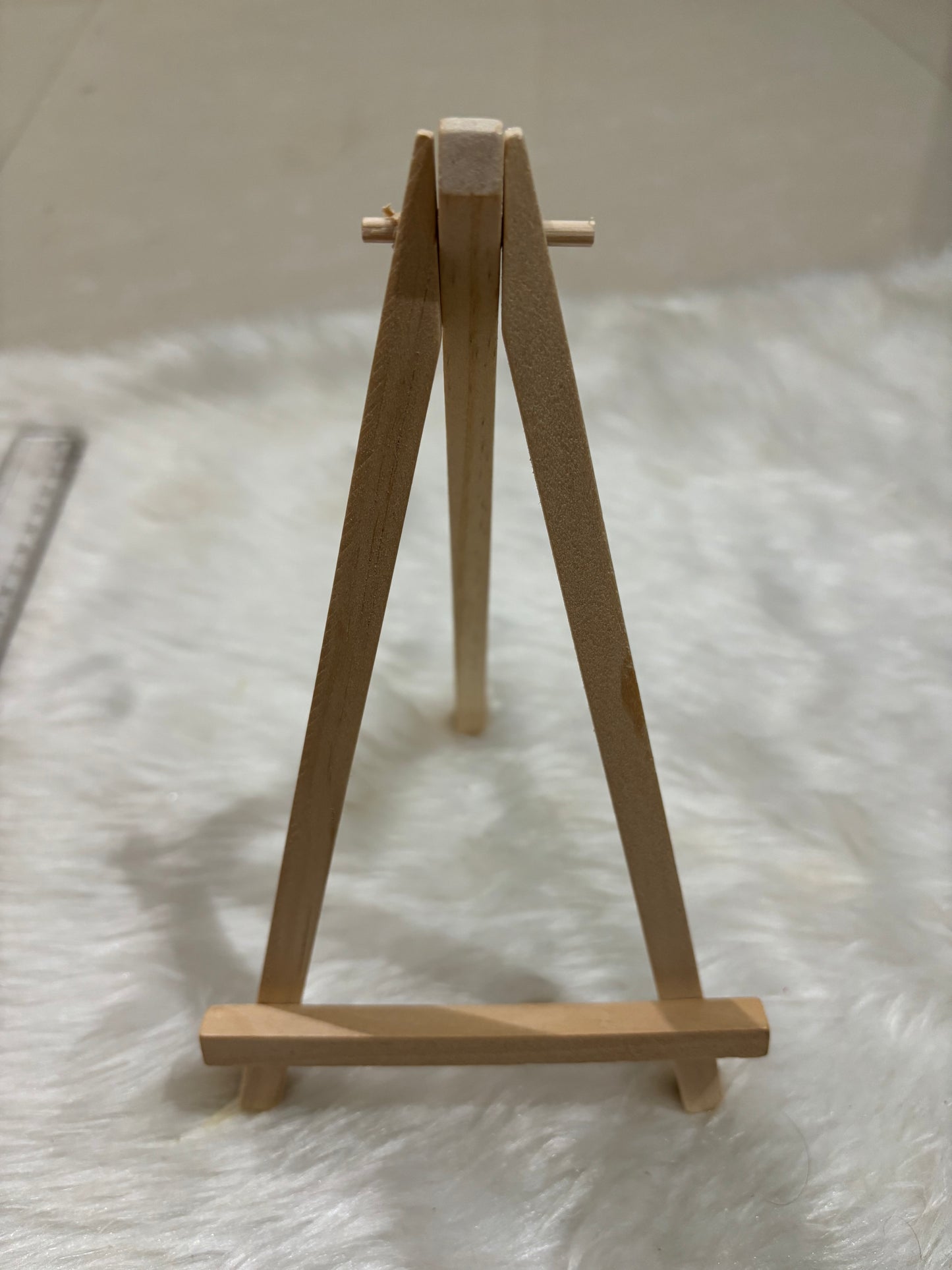 Wooden Easel Stand 7 inch