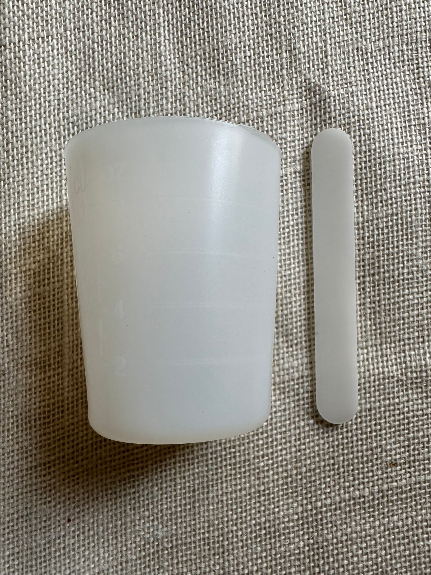 250 ml Measuring Cup Mould with Silicone Stick