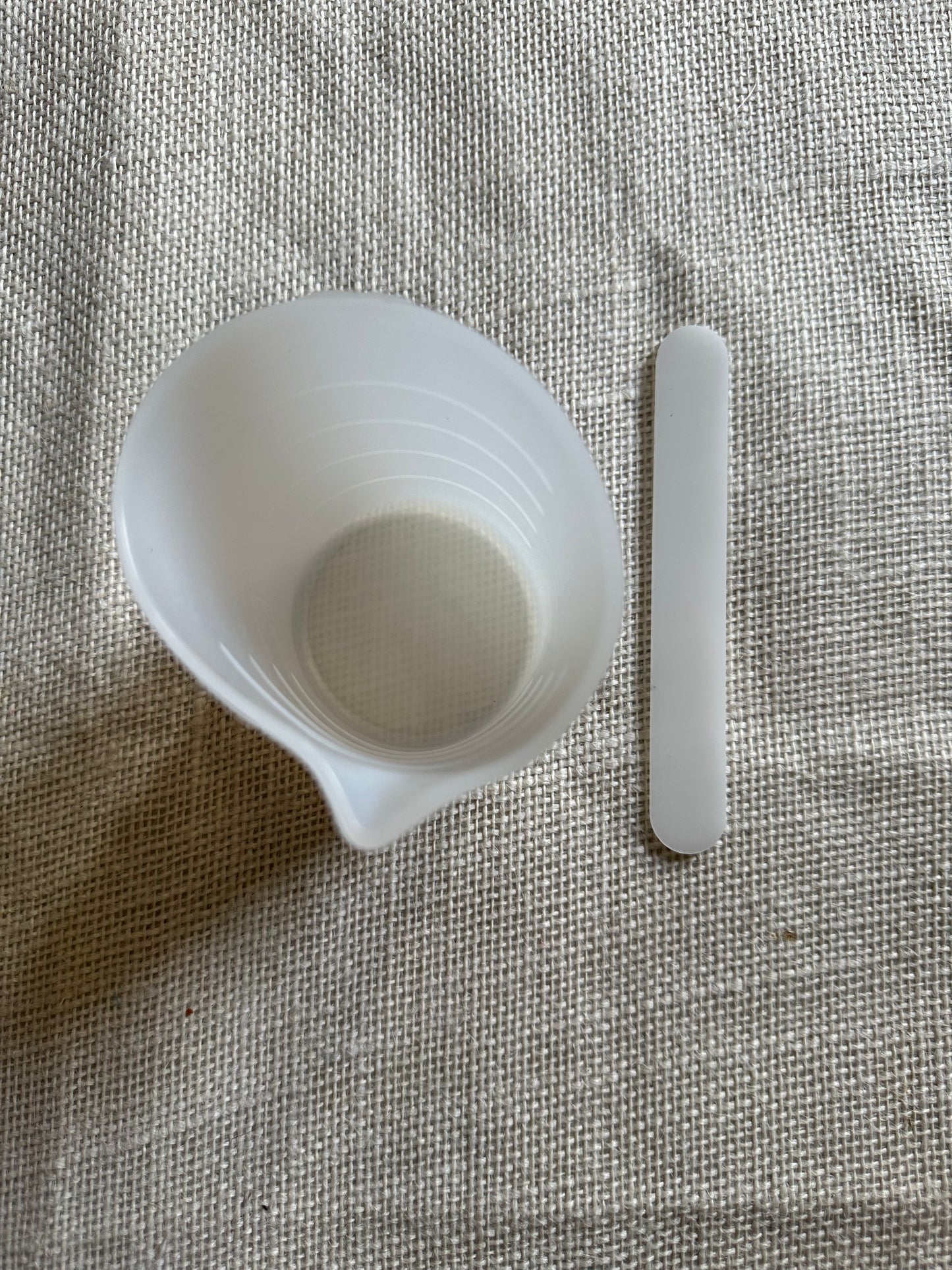 250 ml Measuring Cup Mould with Silicone Stick