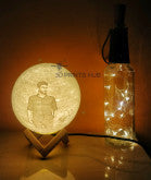 Qubix 3D Wired Single Color - 3D Moon lamp with photo and message