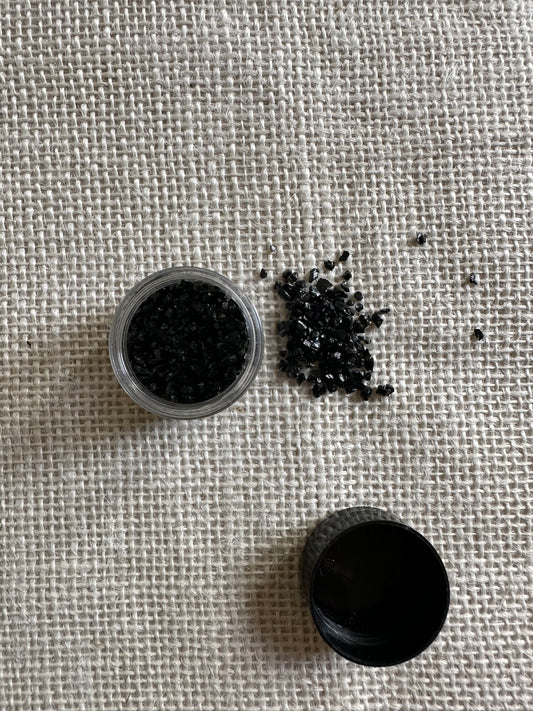 Black Granules Small Bottle