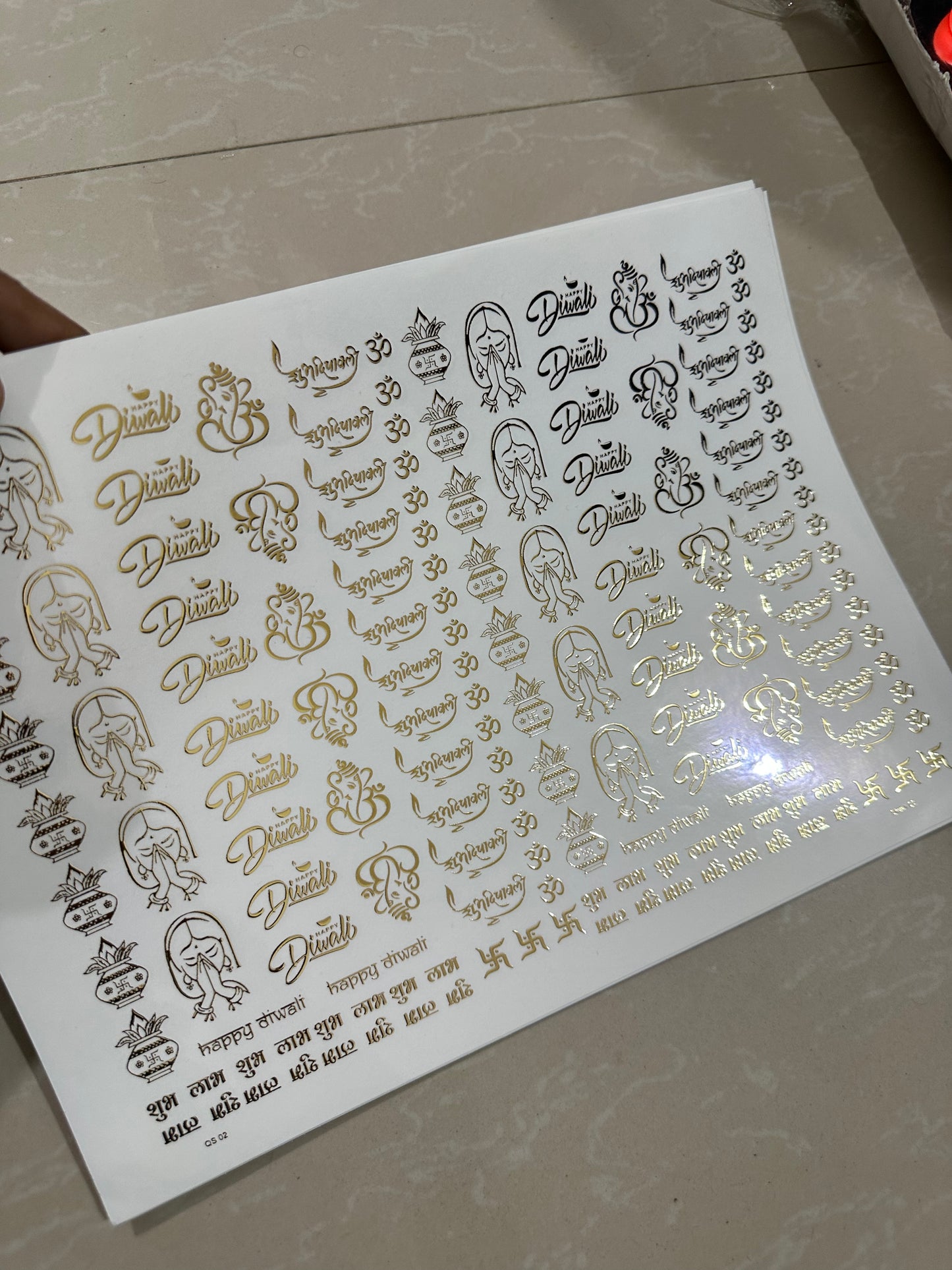 Embossed Golden Sheet - 013