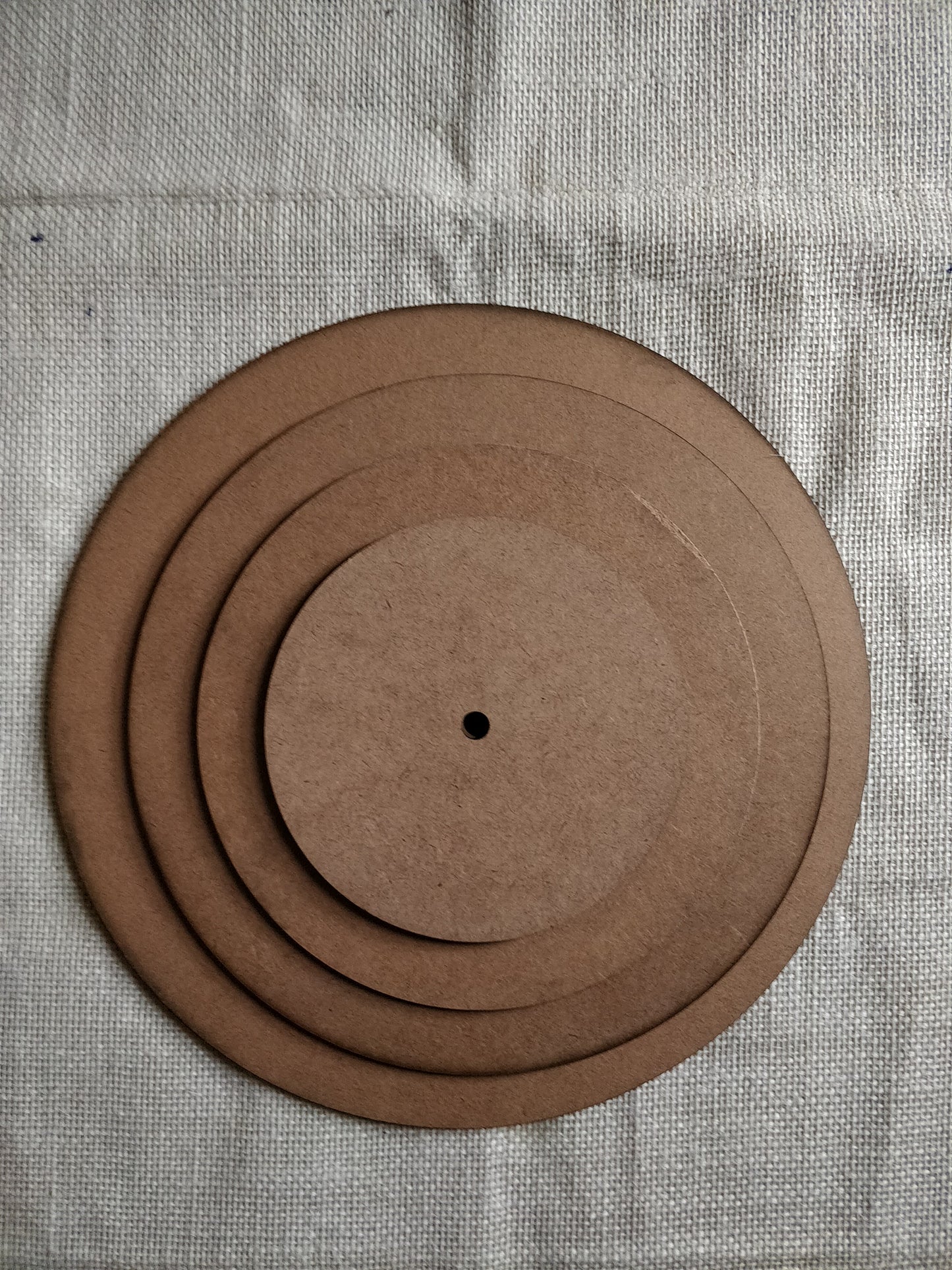 Round MDF with Centre Hole - 4 mm