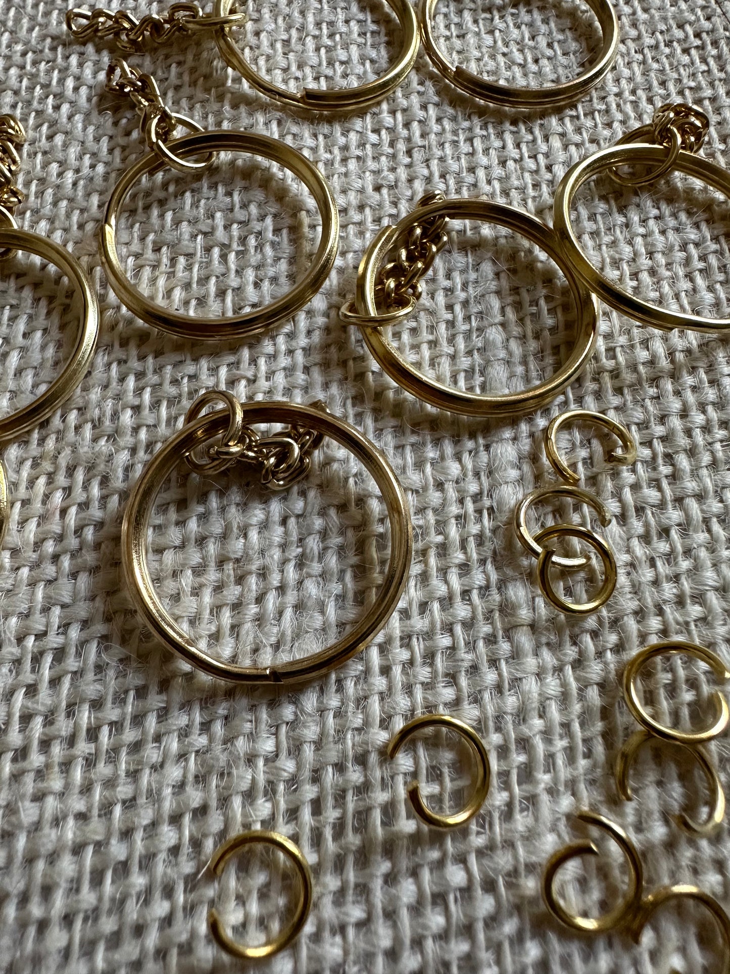 Golden Key Rings 20pcs Pack