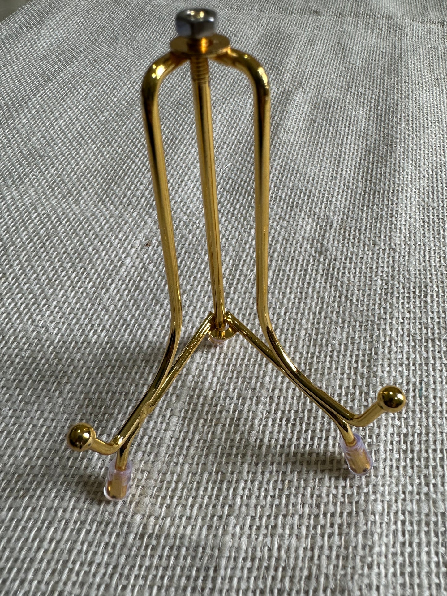 Foldable Metal Stand - 4 Inch