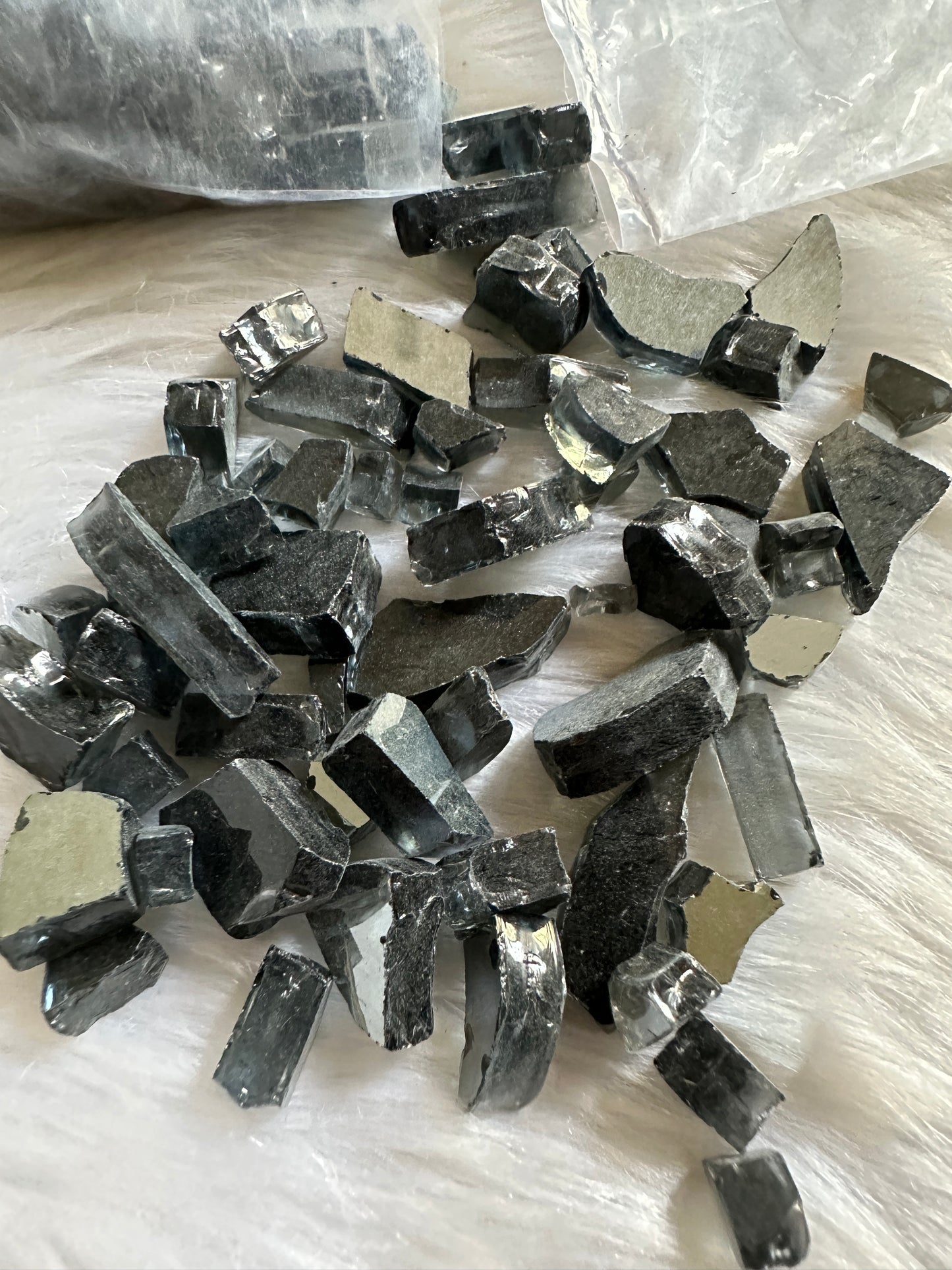 Black Reflective Crushed Glass