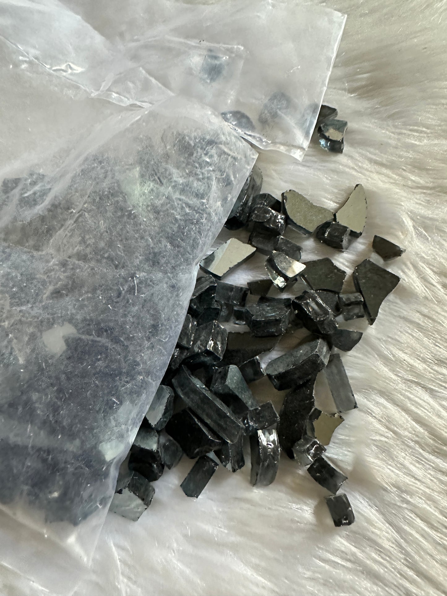 Black Reflective Crushed Glass